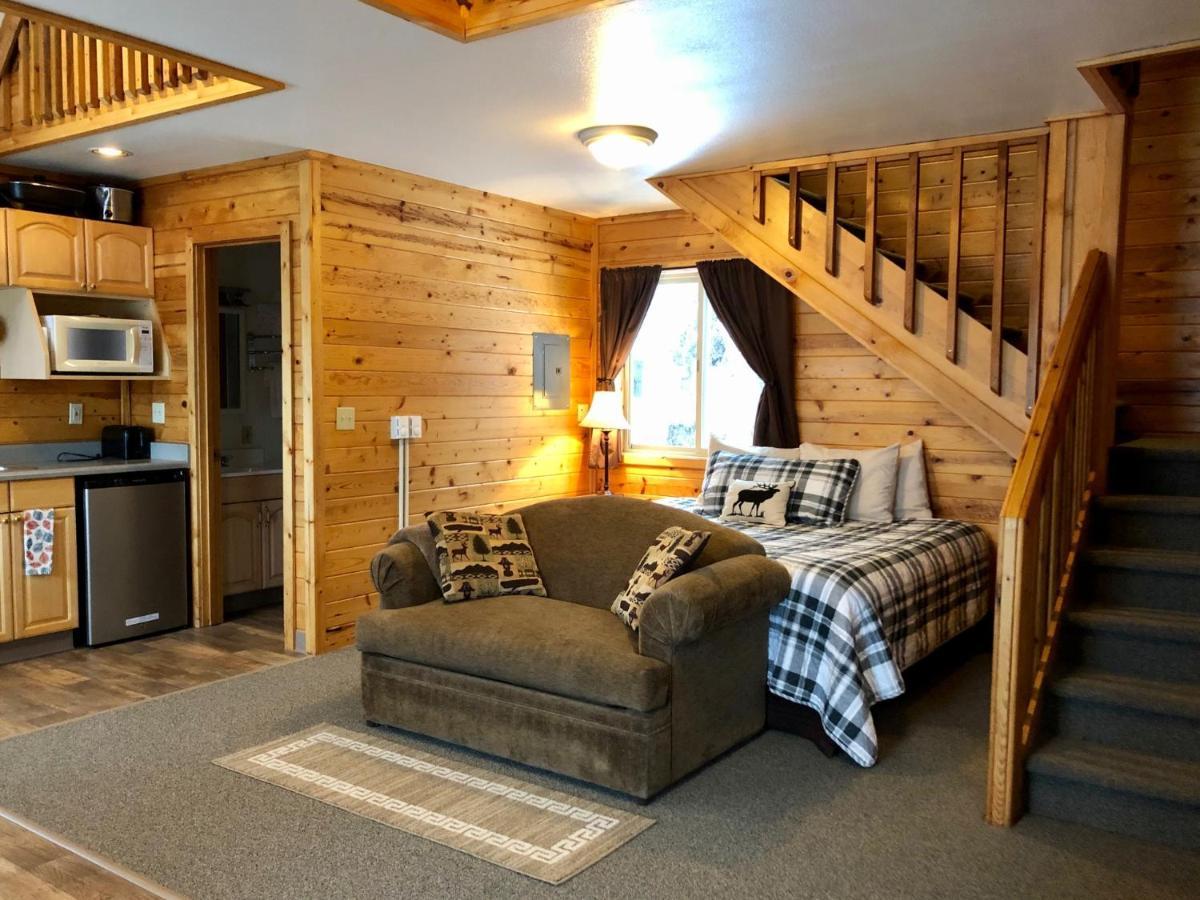 Susitna River Lodging, Riverside Cabins Talkeetna Esterno foto