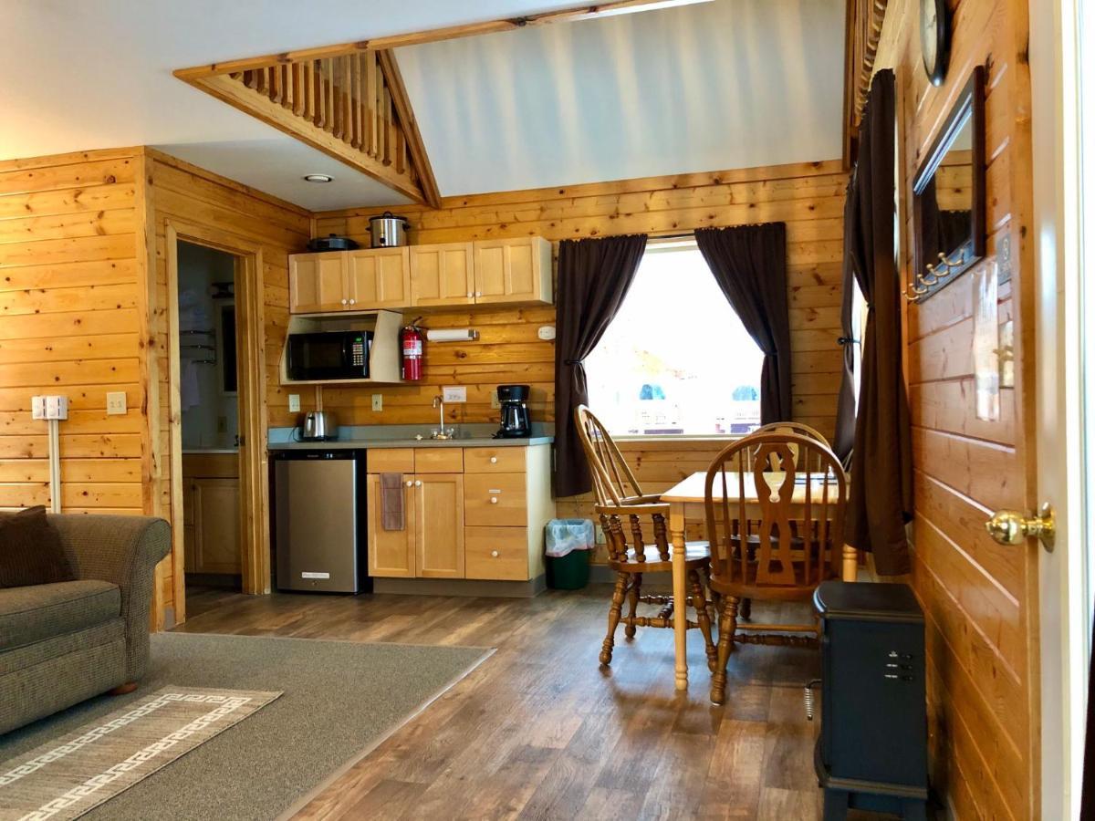 Susitna River Lodging, Riverside Cabins Talkeetna Esterno foto